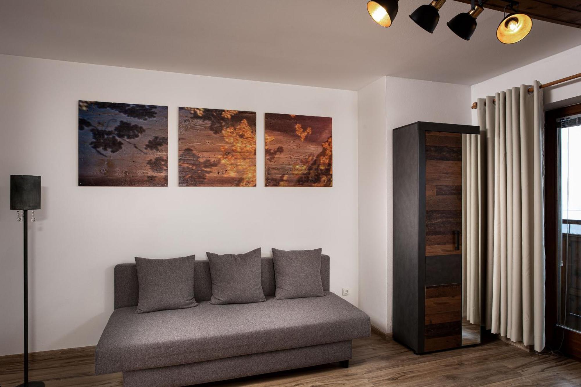 Alpine View Apartments Niedernsill Quarto foto