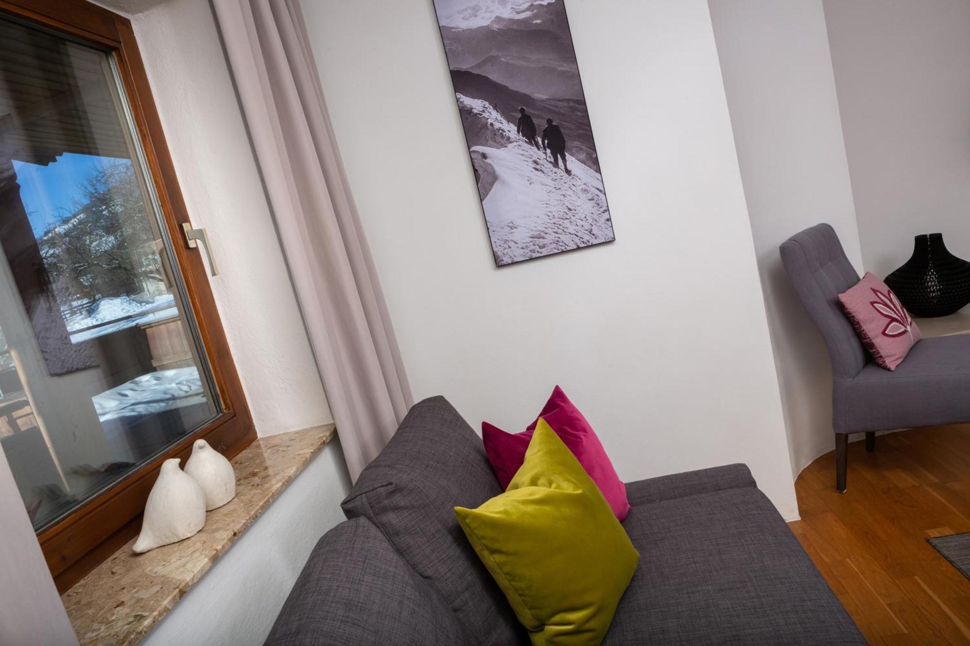 Alpine View Apartments Niedernsill Quarto foto